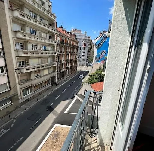 Apartament Proche Hyper-centre, Wifi Fibre, Lave-linge *