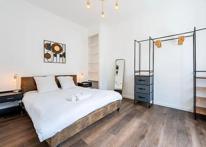 Apartament Proche Hyper-centre, Wifi Fibre, Lave-linge *